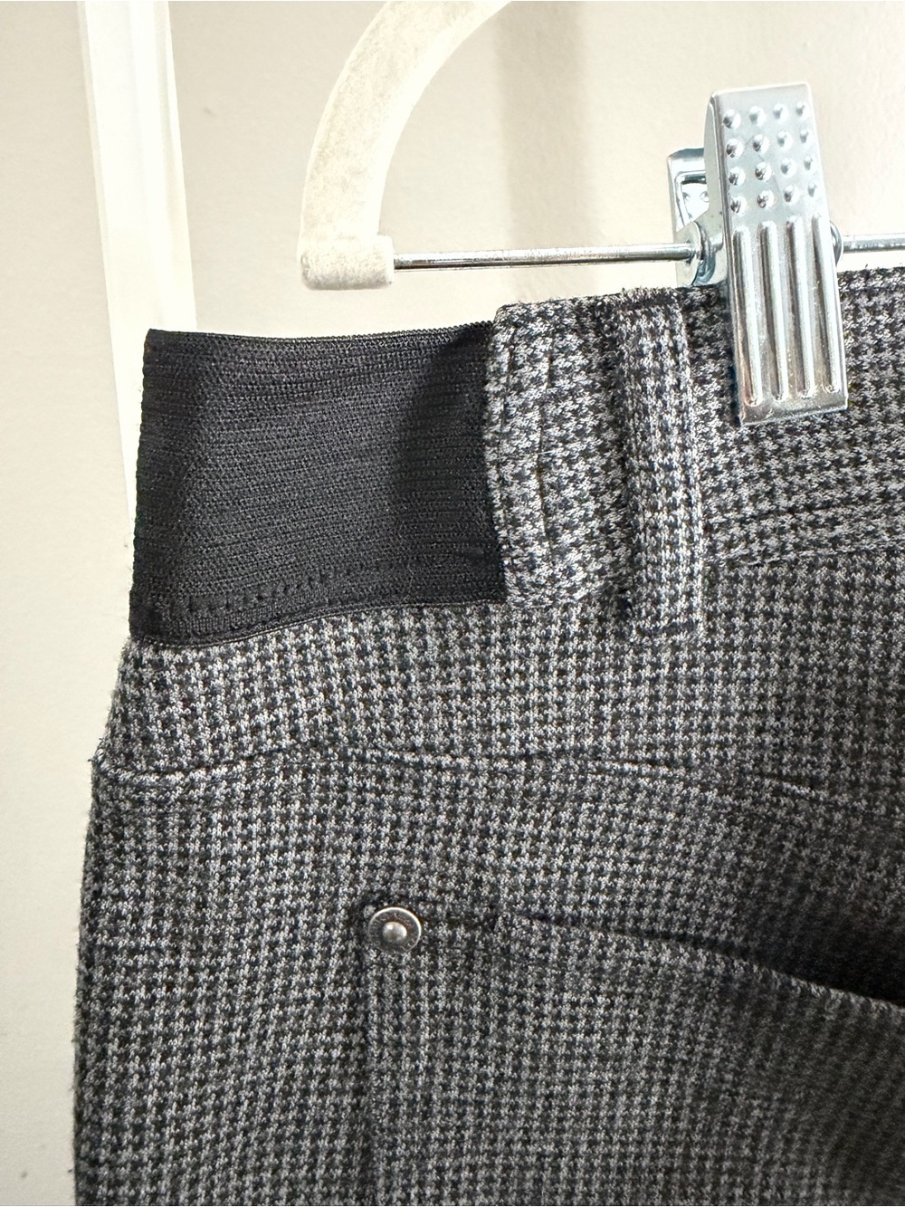 Simply Vera Vera Wang Men's Gray Dress Pants - Slim Straight - Picture 5 of 7